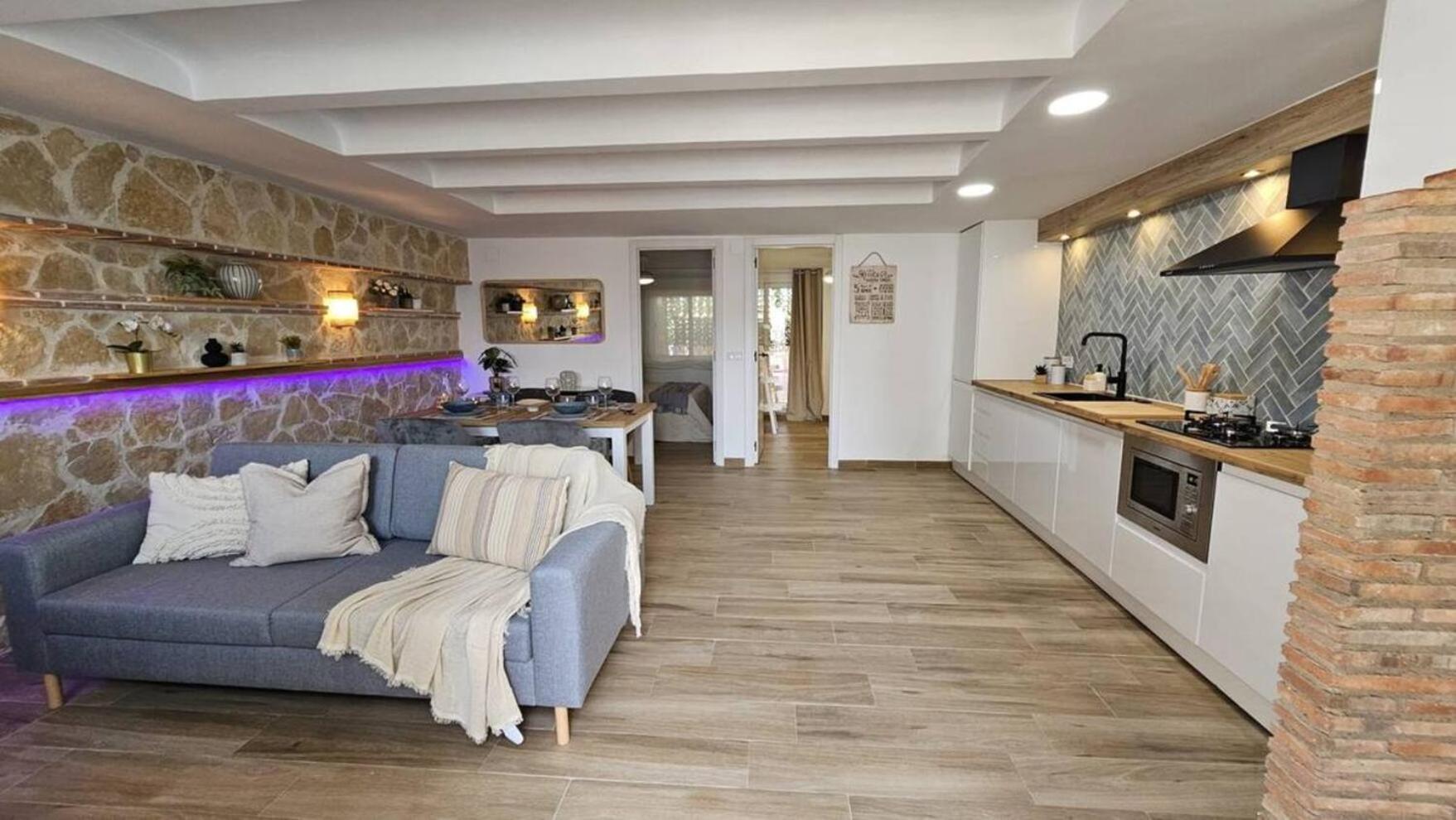 Nuevo Apartamento Moderno En Benicasim Con Terraza Y A Minutos De La Playa Benicàssim Eksteriør billede